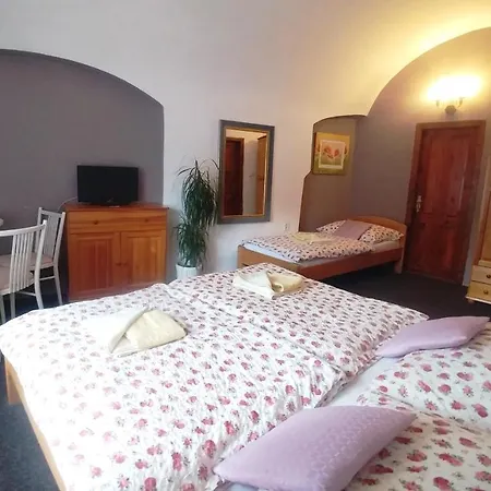 Aparthotel Mini Hotel Abraka & Apartments Český Krumlov