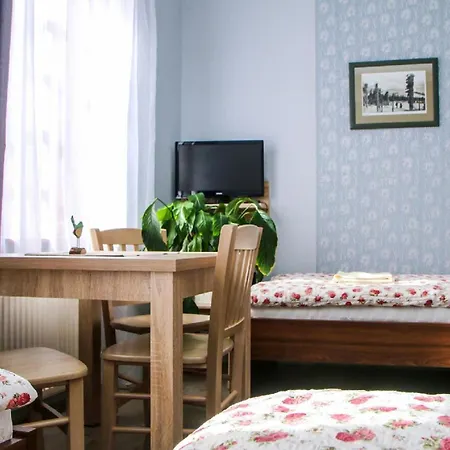 Aparthotel Mini Hotel Abraka & Apartments