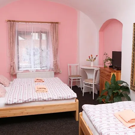 Apartmanhotel Mini Abraka &