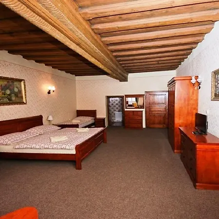 Mini Abraka & 4* Český Krumlov