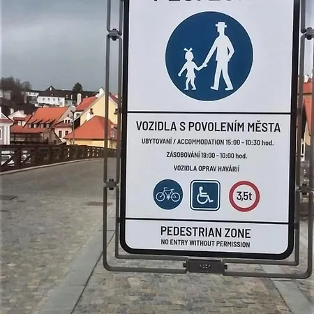 Mini Abraka & 公寓式酒店 Český Krumlov