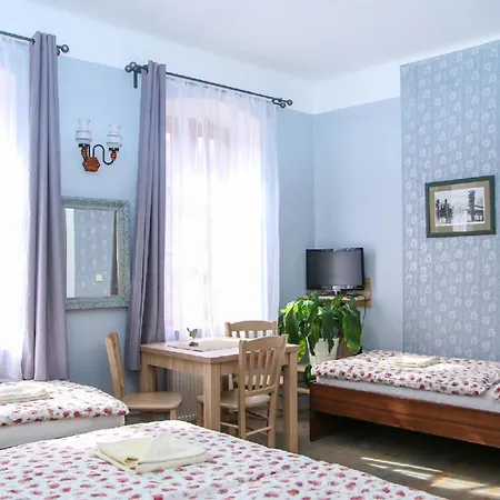 Mini Abraka & Apartmanhotel