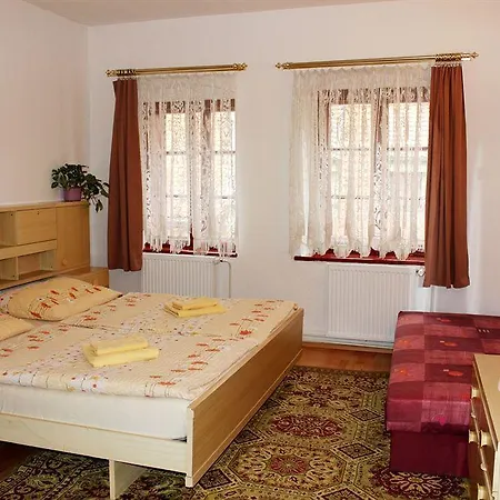 Aparthotel Mini Hotel Abraka & Apartments 4*