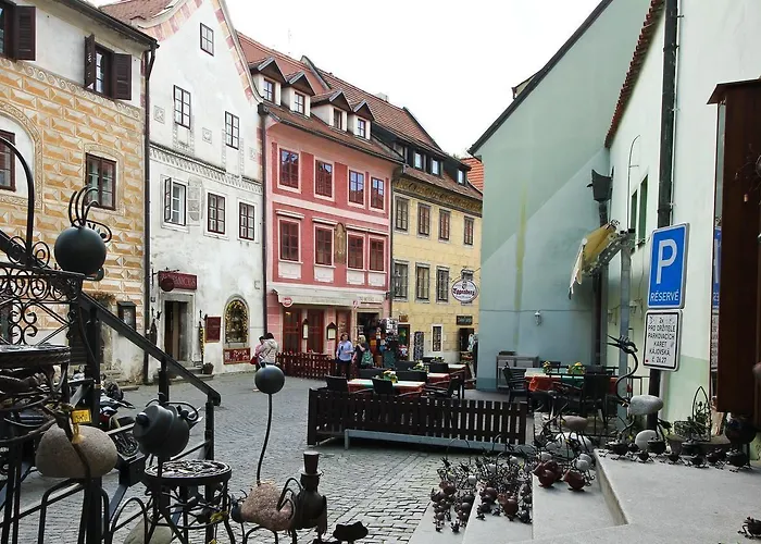 Mini Abraka & Lägenhetshotell