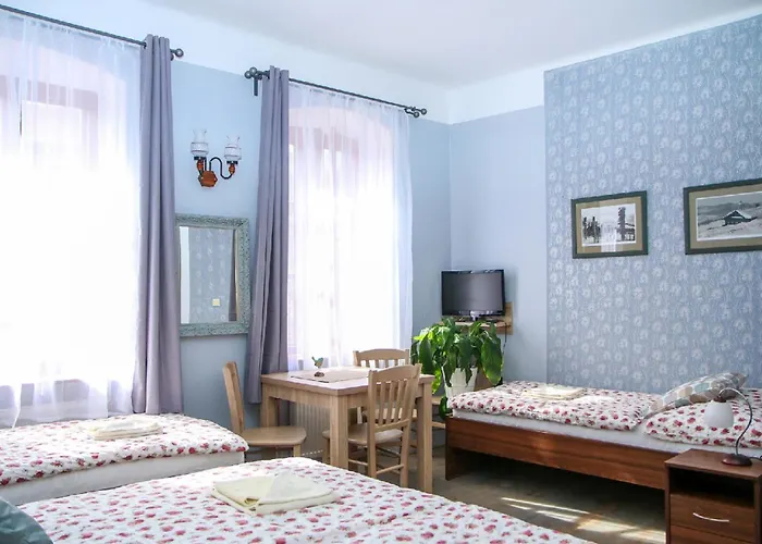 Mini Abraka & Lejlighedshotel