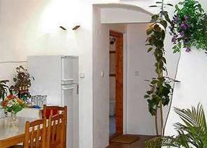 Lejlighedshotel Mini Abraka &